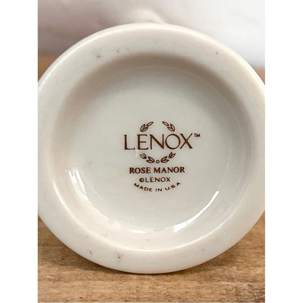 Vintage Lenox Rose Manor Fine Ivory China Bud Vase Gold Trim - Picture 5 of 5